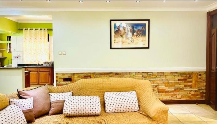 Palatine Apartments Makindye Kizungu, 캄팔라 외부 사진