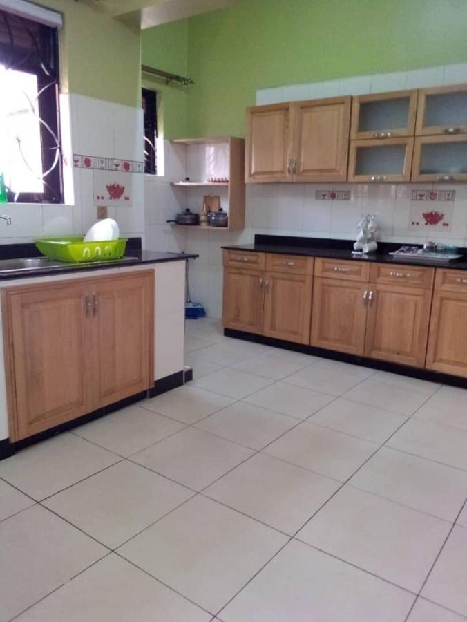 Palatine Apartments Makindye Kizungu, 캄팔라 외부 사진