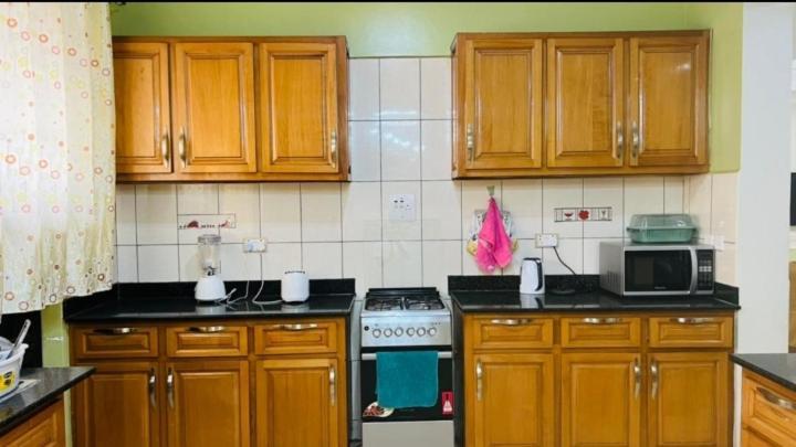 Palatine Apartments Makindye Kizungu, 캄팔라 외부 사진